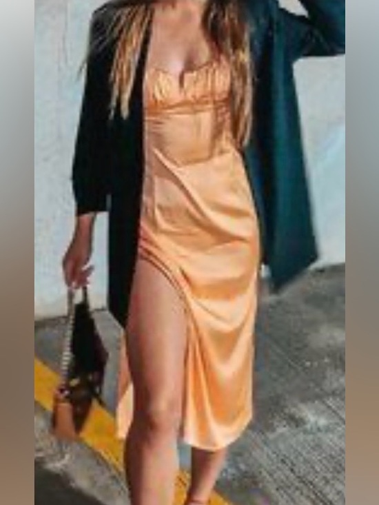 Forever 21 Dresses & Skirts - Satin Slip Midi Dress in Peach